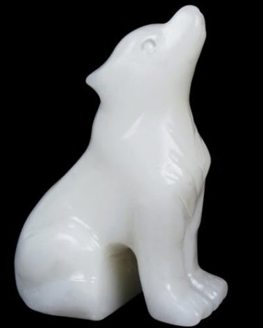 Ytbeoxk 2 Inch White Jade Wolf Crystal Statue Wolf Decor Healing Crystal Wolf Figurines Hand Carved Stone Energy Gemstones for Luck Statue in Home and Office Meditation