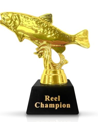 Vaulted Skulls & Co Fish Trophy | Reel Champion Trophies | Golden Fishing Trophy | Small Fish Trophy | Award for Fish Derbies and Fishing Tournaments | Small Fishing Prizes | Gold/Black | 3 Inches