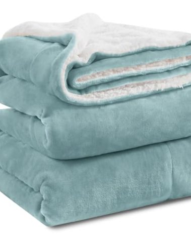 KAWAHOME Sherpa Fleece King Size Blanket for Bed - Extra Warm and Heavy Thick Blankets for Winter, Super Soft 500GSM Plush Blanket, 108" X 90" Spa Blue