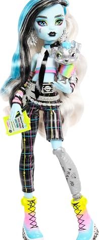 Monster High Frankie Stein Doll, Welcome Committee Set with 15 Accessories Including Poster, Sticker, Pet Watzit and More (Amazon Exclusive)