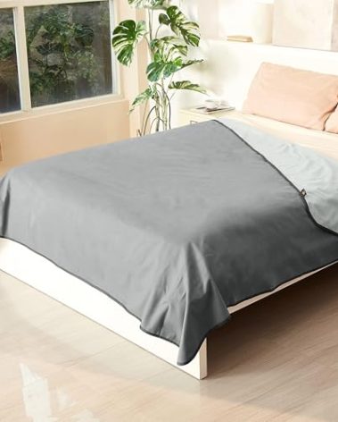 Catalonia Waterproof Blanket for Bed, Reversible Fleece Couch Sofa Furniture Protector, Leak Proof Dog Blankets, Grey