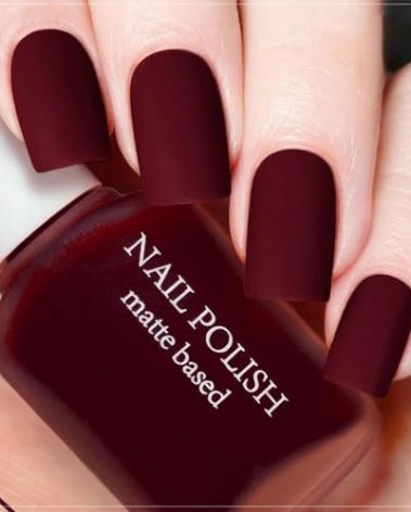 COSMOO 12ml Wine Red Matte Nail Polish, Quick Dry Nail Lacquer for Nail Art Varnish, Mist Effect Matte Finish Velvet Nail Polish, 0.41 fl oz (Wine Red, 0.41 fl oz)