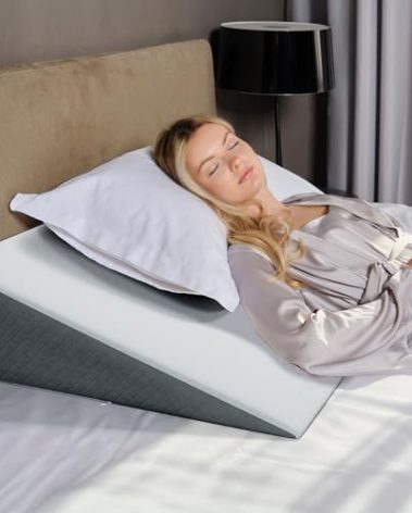 Kölbs Bed Wedge Pillow Extra Wide with Memory Foam Top (Super Large 7.5 Height (31 x 33 x 7.5) Stylish Jacquard Cover Extra Large