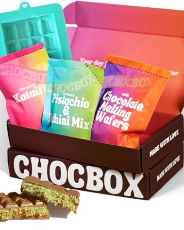 Chocbox Viral Dubai Milk Chocolate Bar Kit - Includes Chocolate Mold, Choc Wafers, Shredded Kataifi, Pistachio Cream - DIY Gift Box Dubai Kit - Great Gift