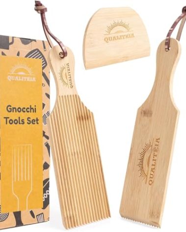 Gnocchi Board Set for Rolling Dough - 2x Paddles, 2x Rollers & 1x Cutter, Bamboo Pasta Shaper Tools Butter Maker, Garganelli Cavatelli Tortellini Cavarola Roller (Gnocchi Board Set 4)