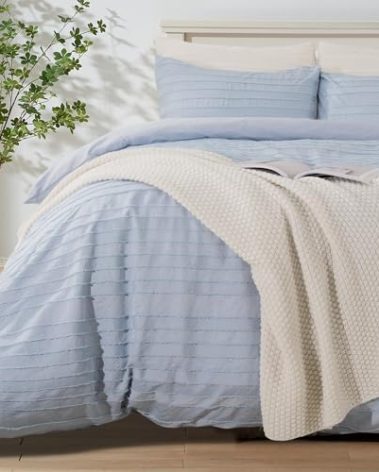 NEXHOME PRO Duvet Cover Queen Size, Blue 3 Pieces Boho Tufted Duvet Cover Set, Soft and Lightweight Microfiber Comforter Cover Set for All Season (Blue, 90 x 90)-No Comforter