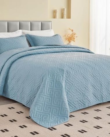 Oversized King Bedspreads 128x120 for Extra Tall/Large King or Cal King Bed Quilted Reversible Lightweight Coverlet Set 1 Quilt 2 Pillow Shams Blue