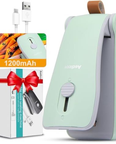 Mini Bag Sealer, USB Rechargeable Chip Bag Sealer Heat Seal, 2 in 1 Bag Sealer Heat Seal with Cutter, Portable Bag Resealer for Plastic Bags Snacks & Food Storage(Green)