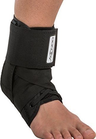 DonJoy Stabilizing PRO Ankle Brace - Medium, Blk