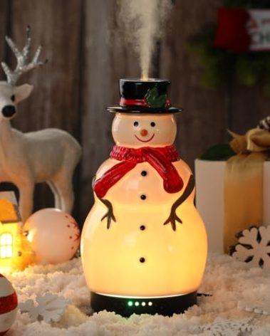 Rossesay Christmas Essential Oil Diffuser Gifts Ceramic Snowman Diffuser 120ml Holiday Diffuser for Essential Oil Cute Small Aromatherapy Humidifier Diffuser for Home Office Decorations