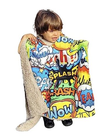 Birdy Boutique Car Seat Poncho for Kids – Safe to Use Over Seat Belts – Reversible Warm and Cozy Blanket – Easy on Easy Off and Doesn’t Impact Car Seat Performance - Comic Hero – One Size