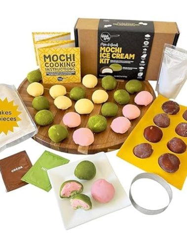 Global Grub Original DIY Mochi Ice Cream Kit - Kit Includes Sweet Rice Flour, Potato Starch, Matcha Powder, Cocoa Powder, Ice Cream Mochi Maker, Dough Cutter, Cooking Instructions. Makes 32 Pieces