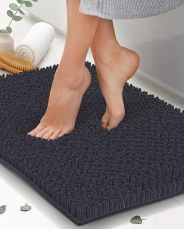 ITSOFT Plush Bathroom Rug 34x21, Absorbent Machine Washable Non Slip Chenille Bath Mats, Quick Dry Bathmat, Bath Rugs for Bath, Shower, Bedroom, or Door Mat, Black