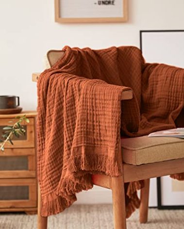Simple&Opulence Cotton Muslin Throw Blanket for Bed, Couch, Knit Woven Gauze Blanket with Tassels, Soft Lightweight Cozy Pre-Washed Breathable Farmhouse Decoration for All-Season (Rust Orange)