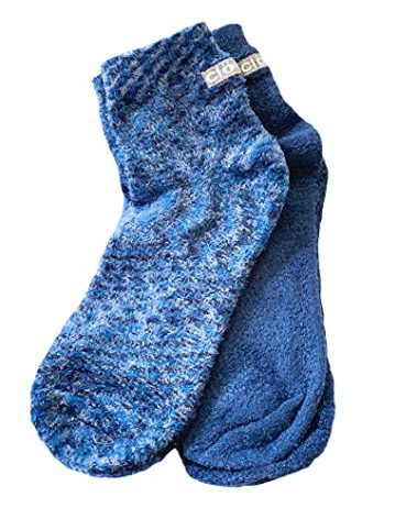 Cloudz - (2 Pairs! Dreamy Blue Soft Plush Natural Aloe Vera Spa Socks - (Assorted Solid & Patterned)