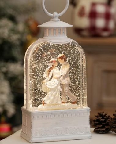 Christmas Snow Globes Wedding Gifts,Christmas Decorations Light Up Snow Globe 6H Timer,Newlywed Couple Glitter Globe Engaged,Anniversaries, Celebrate Love, Commemorative for Women, Bride and Groom
