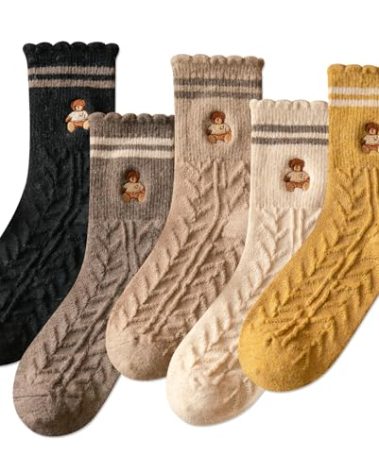 IIG 5 Pairs Women's Vintage Style Thick Wool Warm Winter Crew Socks (Cute bears 01-5 Pairs)