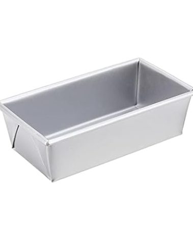 Chicago Metallic Commercial II 1-Pound Loaf Pan, Heavy-Weight Aluminized Steel, Professional Bread Baking Pan with Wire Reinforcement