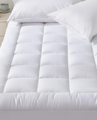 CozyLux Queen Size Mattress Pad Pillow Top Cotton Cooling Mattress Topper 8-21" Deep Pocket Mattress Cover Quilted Fitted Cooling 450GSM Mattress Protector (60x80 inch,White)