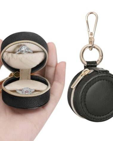 KUKUVR Jewelry Ring Holder Box with Keychain, Portable Gym Jewelry Storage Box Case, Small Travel Ring Earring Stud Necklace Storage Case (Black)