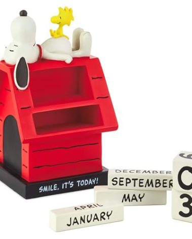 Hallmark Peanuts Snoopy Perpetual Calendar (Smile) Office Supplies, Gifts for Boss, Teacher, Administrative Assistant