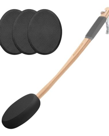 AmazerBath Lotion Applicator for Back, Feet, 4 Replacement Pads with 17" Curved Handle, Back Sunscreen Applicator for Kids, Elderly, Women, Apply Skin Cream Medicine Moisturizer Tanner, Black