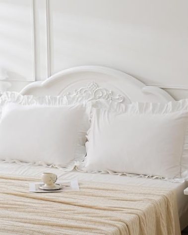 Qilunn Shabby Off White Ruffle Pillow Shams Standard Size Set of 2, Washed Cotton Farmhouse Pillowcases Pillow Cover 26"x20" White