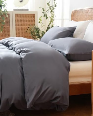 MEISHANG Duvet Cover King Size, 100% Rayon Derived from Bamboo, Luxury Silky Cooling Duvet Cover Set for Hot Sleepers with Zipper Closure and Corner Ties - 3 Piece Set(King, Gray)