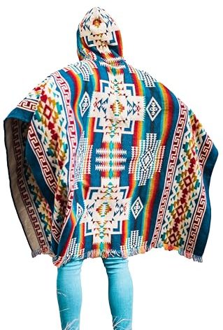 Alpaca World | Alpaca ponchos for men and women | Handmade with the best baby alpaca wool material by Ecuadorian artisans (Sky Blue)