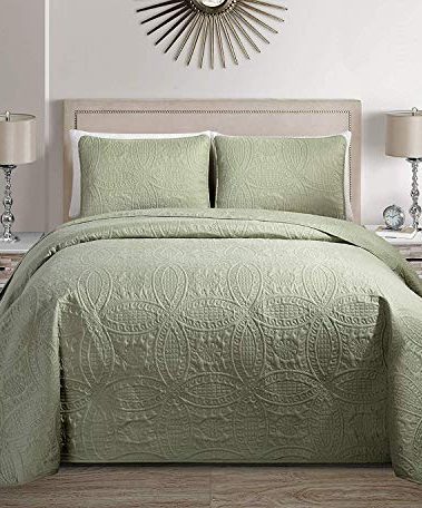 Linen Plus Collection 3 Pieces Full/Queen Over Size Embossed Coverlet Bedspread Set Solid Light Green106" x 100" New