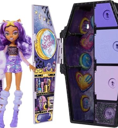 Monster High Skulltimate Secrets Fearidescent Series Doll & Accessories Set, Clawdeen Wolf with Dress-Up Locker & 19+ Surprises