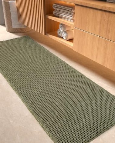 Waffle Bath Mat-Runner Rug, Super Absorbent Non Slip Bath Mats for BathroomMachine Washable Long Rugs with Tassels, Bath Rugs for Bathroom Floor Beside Tub, 2' x 6', Green
