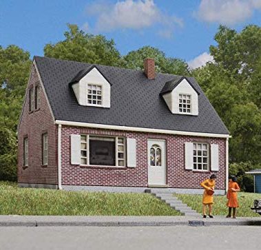 Walthers Cornerstone Brick Cape Cod House 933-3774 HO Scale Model Railroad - Structure Kit