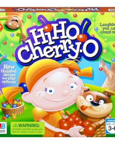 Hasbro Gaming Hi Ho Cherry-O Board Game for 2 to 4 Players Kids Ages 3 and Up (Amazon Exclusive)