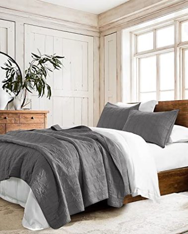 HORIMOTE HOME 100% Cotton Quilt Set King Size, Dark Grey Pre-Washed 3-Piece Bedspread Coverlet Set, Cozy Lightweight Stitching Bedding Cover with 2 Shams in Geometric Pattern for All Season