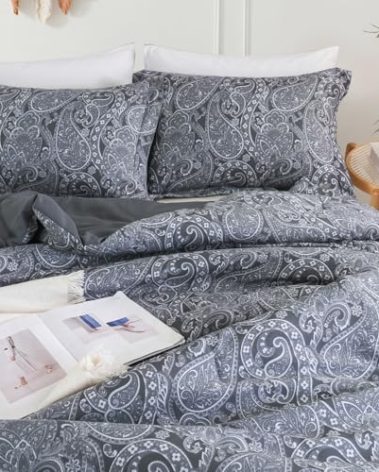 Axyu Queen Size Comforter Set, Soft Comforter for All Seasons Warm, 3 Pieces Lightweight Bedding Set, 1 Comforter and 2 PillowShams