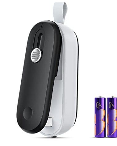 FEPPO Mini Bag Sealer, 2 in 1 Heat Sealer with Cutter, Portable Resealer Machine for Chip, Plastic Bags Food Storage Snacks (Batteries Included)