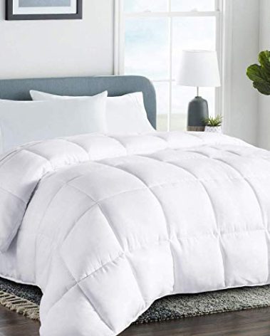 COHOME Oversized King Size Comforter All Season Quilted Down Alternative Duvet Insert Cooling Reversible Design Luxury Hotel Winter Warm Comforter with Anti-Clump Tech & 8 Tabs - White（ 98"x116"）