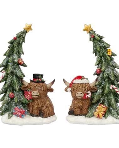 YeehaWhoo 6.5Inch 2PCS Christmas Highland Cow Figurines Decor, Cows by Snow-Dusted Christmas Trees with Star/Gift/Ball/Candy Cane, Xmas Resin Ornament Statue for Garden Kitchen Home Table Decoration