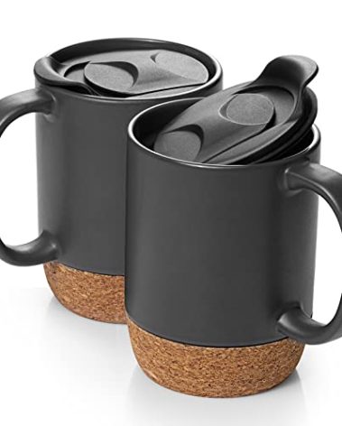 DOWAN Coffee Mugs, 15 oz Mug Set of 2, Large Ceramic Coffee Mug with Cork Bottom and Spill Proof Lid for Mom Dad, Big Mug for Latte Tea, Matte Grey