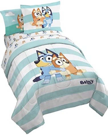 Jay Franco Bluey & Bingo 5 Piece Twin Size Bed Set - Includes Comforter & Sheet Set - Super Soft Kids Bedding Fade Resistant Microfiber (Official Bluey Product)