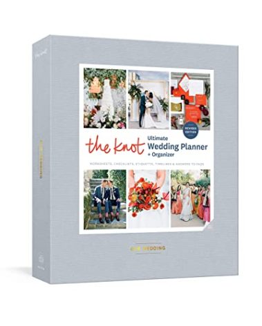 The Knot Ultimate Wedding Planner and Organizer, Revised and Updated [binder]: Worksheets, Checklists, Inspiration, Calendars, and Pockets Ring-bound