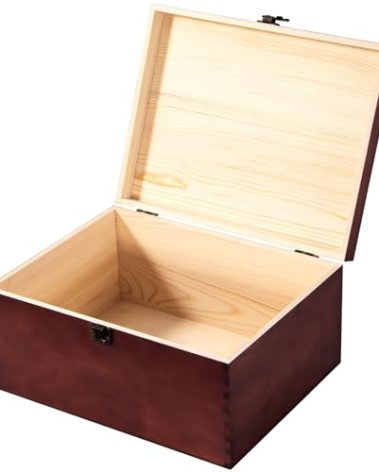 Useekoo Vintage Wooden Storage Box Container with Hinged Lid Front Clasp, 12'' x 9.3'' x 5.9'' Large Keepsake Box, Rustic Wood Boxes for Crafts Art Hobbies and Home Decoration - Reddish Brown