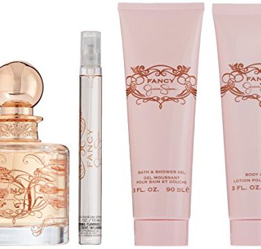 Jessica Simpson Fancy 4 Piece Gift Set