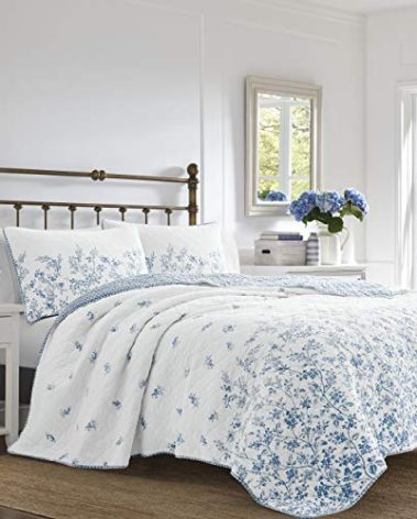 Laura Ashley Home - Queen Quilt Set, Reversible Cotton Bedding with Matching Shams, Pre-Washed Home Decor for Added Softness (Flora Blue, Queen)