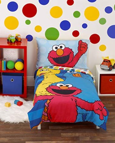 Sesame Street Best Friends Blue, Red, Yellow 4Piece Toddler Bed Set - Comforter, Fitted Bottom Sheet, Flat Top Sheet, Reversible Pillowcase, Blue, Red, Yellow, Green