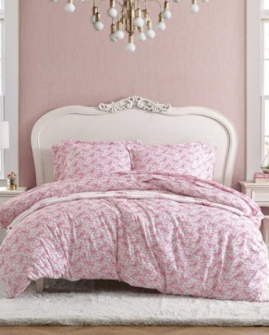 Betsey Johnson - King Duvet Cover Set, Super Soft Bedding with Matching Shams, Chic Bedding Set (Ballet Bows Pink, King)