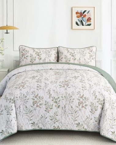 Anibedding King Size Quilt Sets Green Floral Pattern Quilt Bedding Set, 3 Pieces Botanical Quilt Soft Microfiber Bed Coverlet for All Season(104" x 90")
