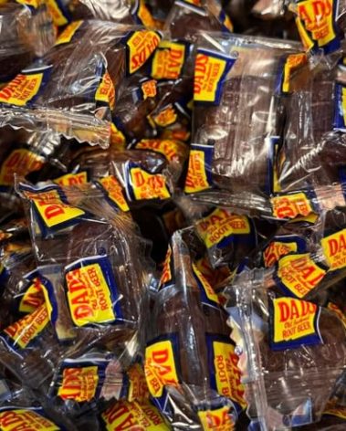 YANKEETRADERS Classic Dads Root Beer Barrels Hard Candy, 4 Pounds Bulk