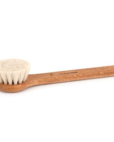 Iris Hantverk Oak and Goat Hair Face Brush, Dry Use